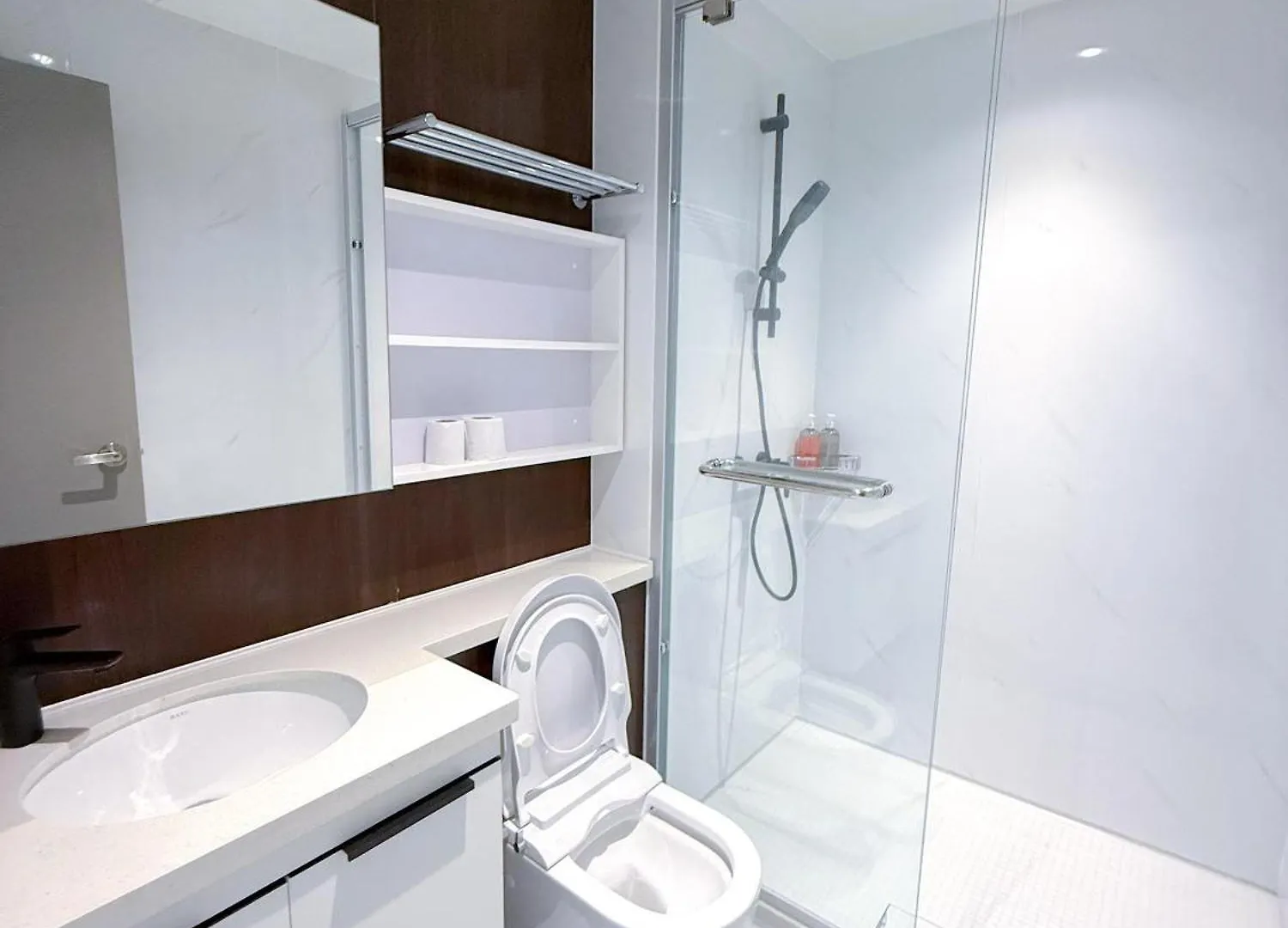 Bay Suite Near Likas Sicc Jesselton Point Suria Sabah By Chillmore Kota Kinabalu