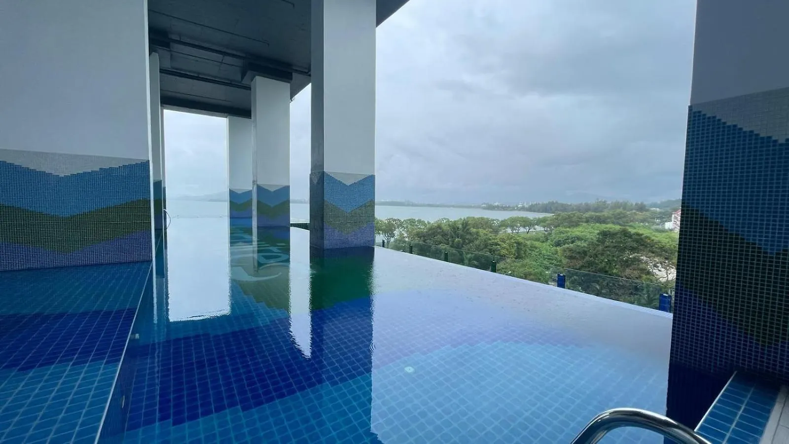 Apartman Bay Suite Near Likas Sicc Jesselton Point Suria Sabah By Chillmore Kota Kinabalu